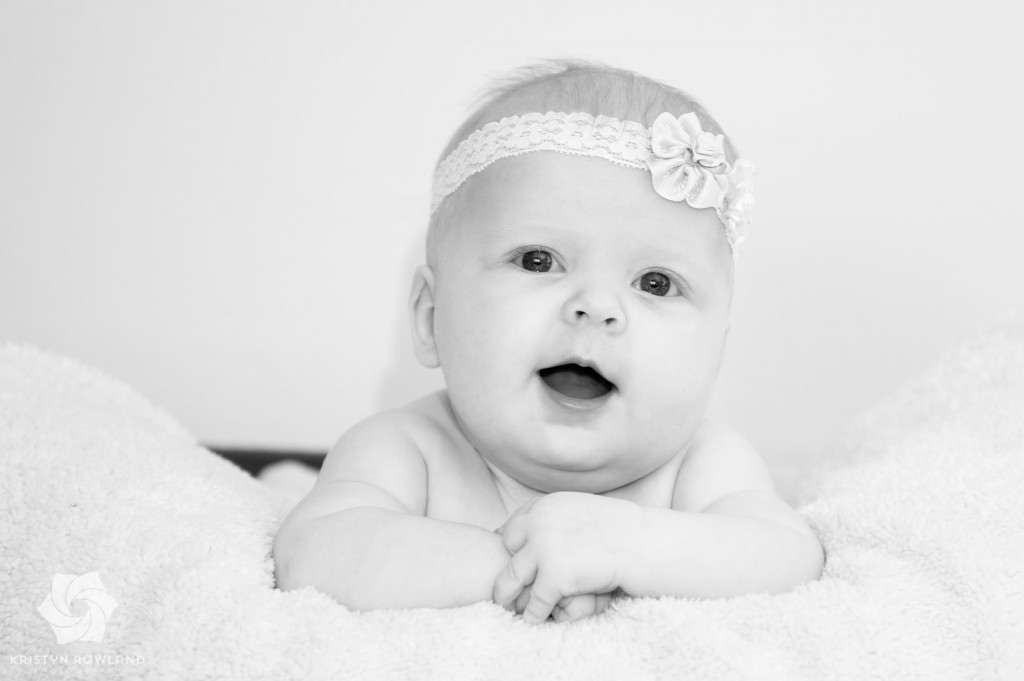 Amelia 4 months-28